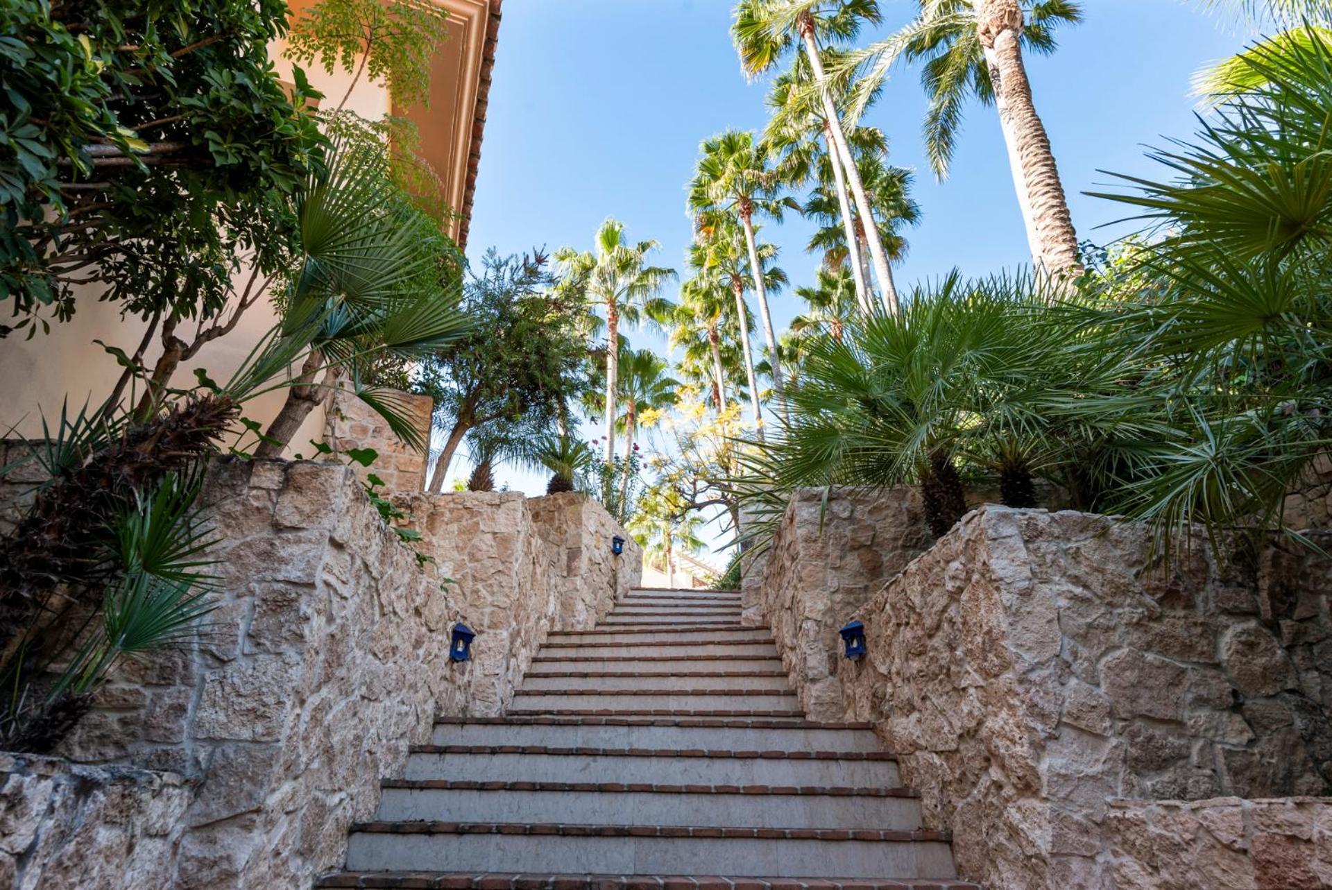 Luxury Villa Robledal By Mabiente - Views Of The Sea And The Golf Course Marbella Luaran gambar