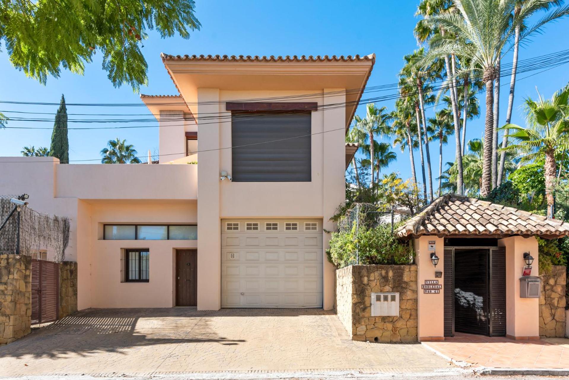 Luxury Villa Robledal By Mabiente - Views Of The Sea And The Golf Course Marbella Luaran gambar