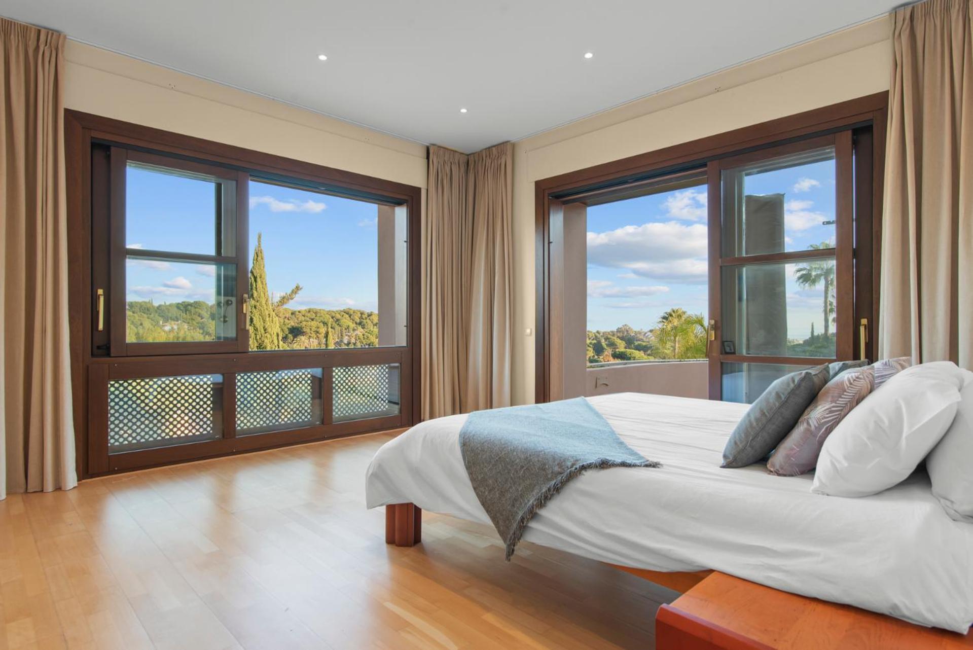 Luxury Villa Robledal By Mabiente - Views Of The Sea And The Golf Course Marbella Luaran gambar